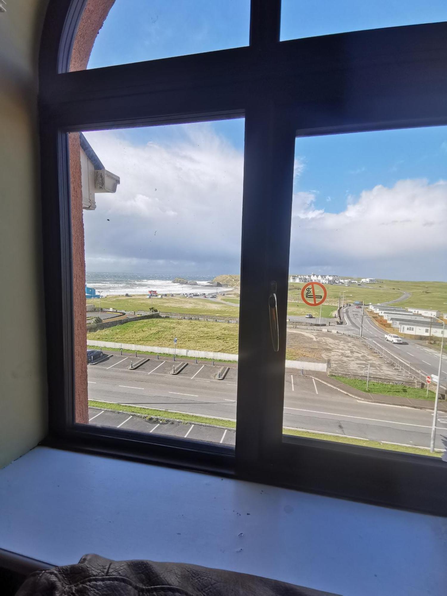 Sandy Cove Bundoran Sea Views Free Wifi Netflix Luxurious Apartment Exterior photo